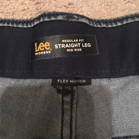 Jean - Picture 2 of 6